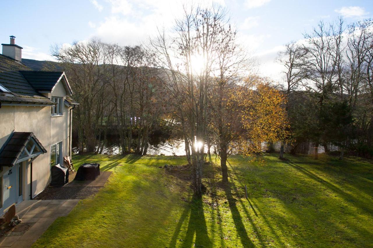 Loch Ness Abbey Cottages Fort Augustus Ngoại thất bức ảnh