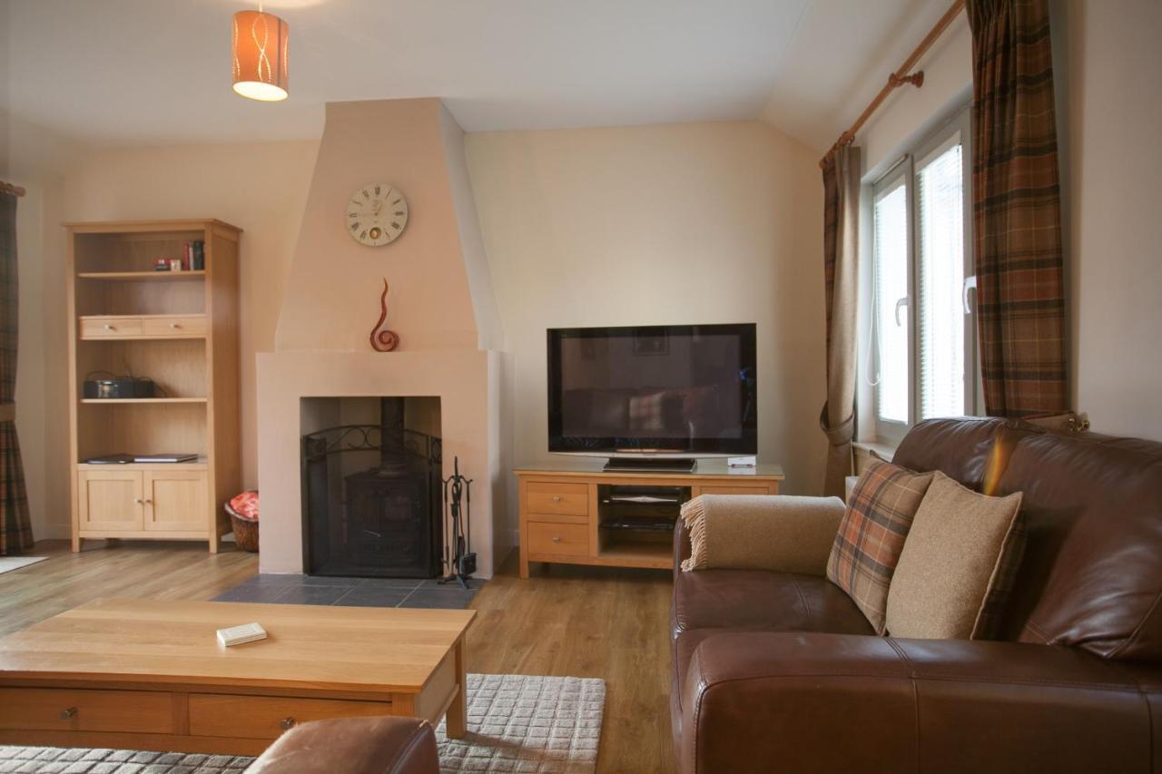 Loch Ness Abbey Cottages Fort Augustus Ngoại thất bức ảnh