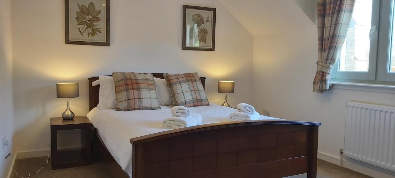 Loch Ness Abbey Cottages Fort Augustus Ngoại thất bức ảnh
